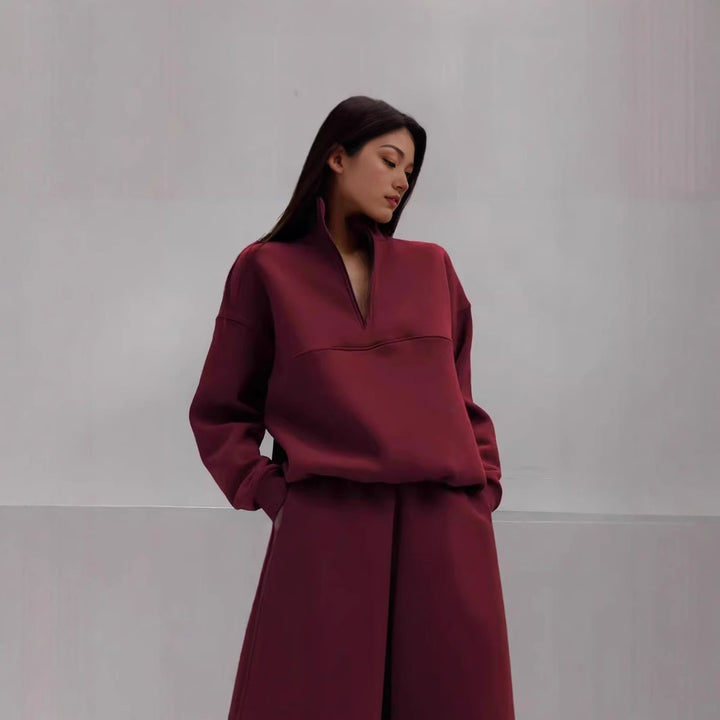Women's casual stand-up collar half-zip in boxy cut with decorative breast seam Mune Fashion
