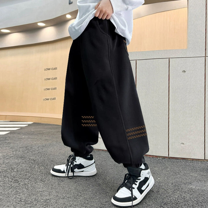 Men's casual sweatpants with a sporty cut Mune Fashion