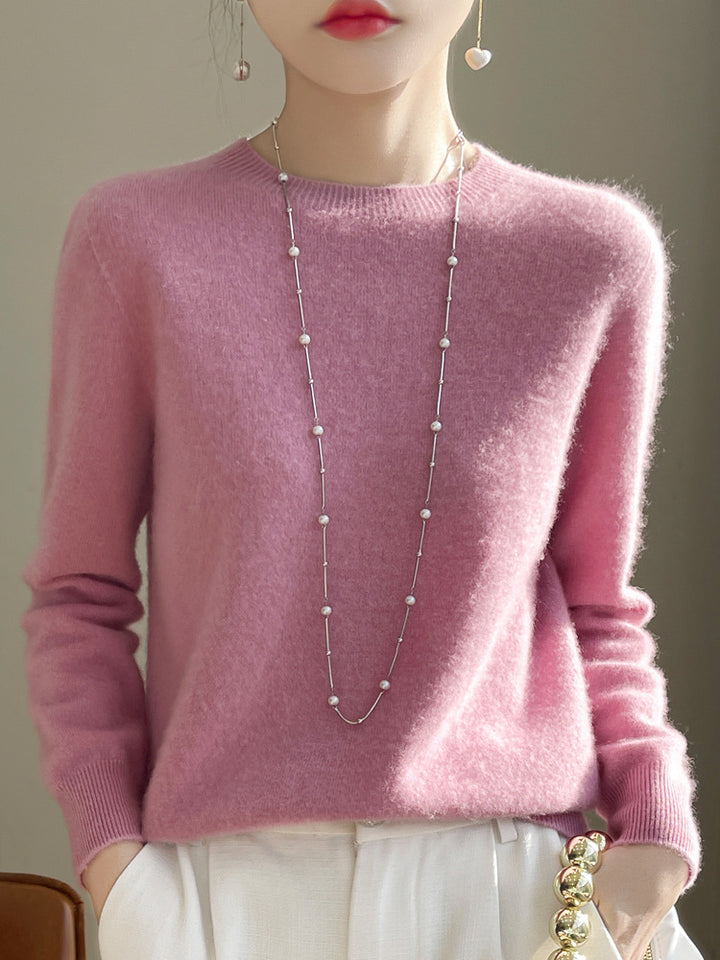 Women's Luxurious Cozy Knit Sweater with Round Neck and Mohair Look Mune Fashion