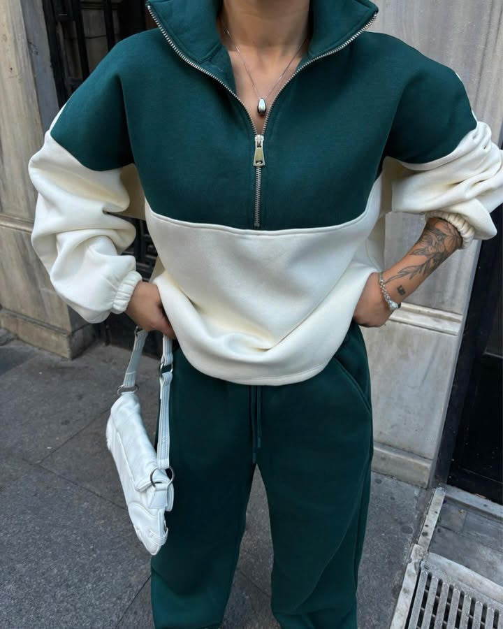 Women's Oversized Two-Tone Half-Zip Loungewear Set with Stand Collar and Wide Palazzo Jogger Mune Fashion