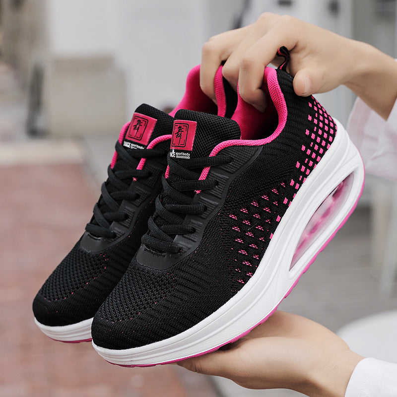 Women's wedge walking shoe with visible air cushioning, breathable knitted upper material and non-slip outsole Mune Fashion