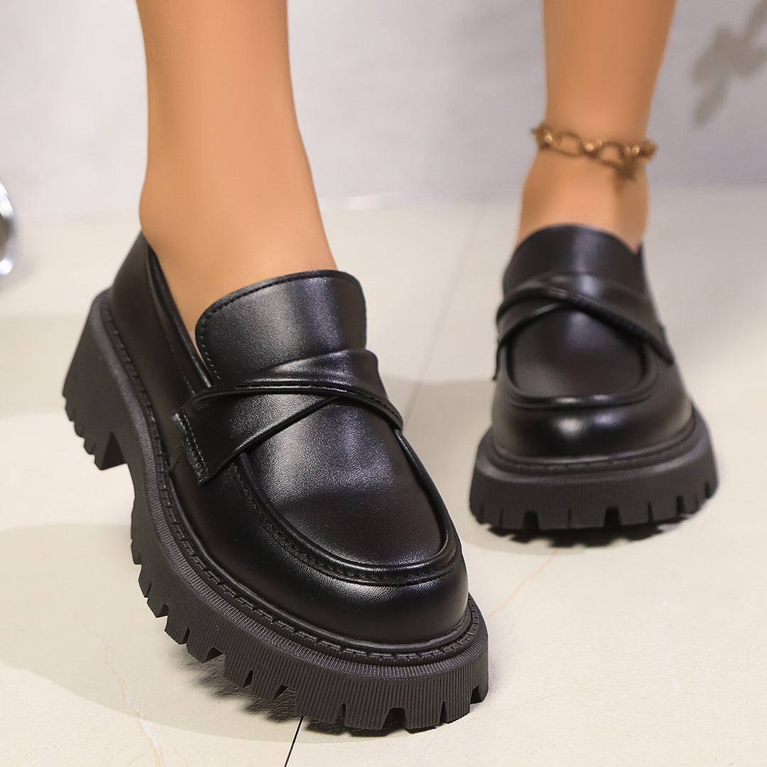 Women Chunky Platform Loafers with Rough Profile Sole and Padded Shaft Mune Fashion