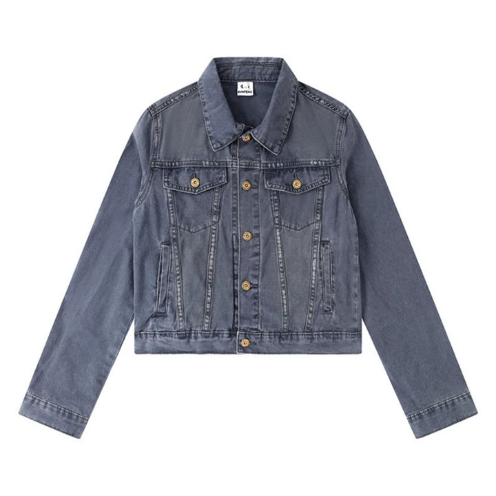Women's Short Denim Jacket in Vintage Style with Button Placket, Chest Pockets and Fitted Cut Mune Fashion