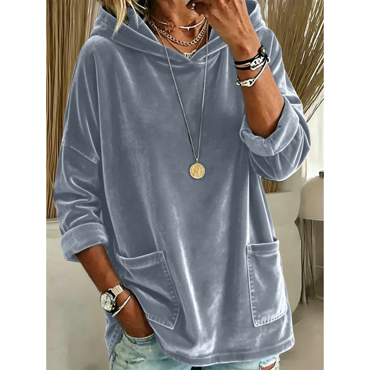 Women Velvet Hoodie with Hood, Oversized Cut and Applied Pockets Mune Fashion