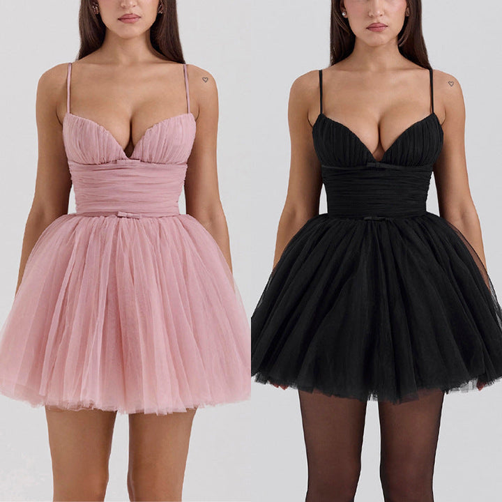 Women Playfully Cut Tulle Dress with Adjustable Straps and A Swinging Silhouette Mune