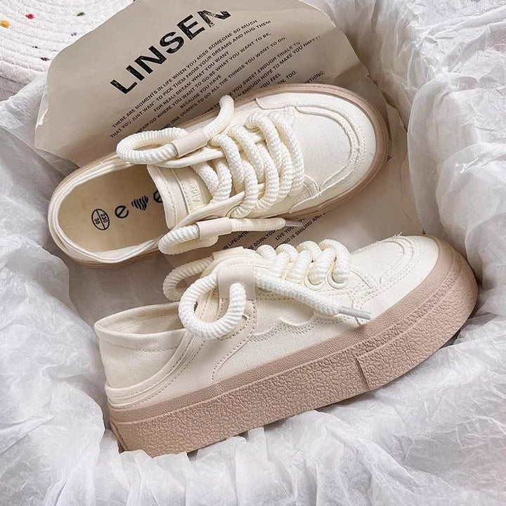 Women's sneakers with thick profile and innovative lacing details Mune Fashion