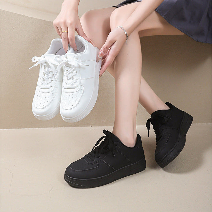 Women's sporty sneakers with breathable sole and non-slip rubber sole Mune Fashion
