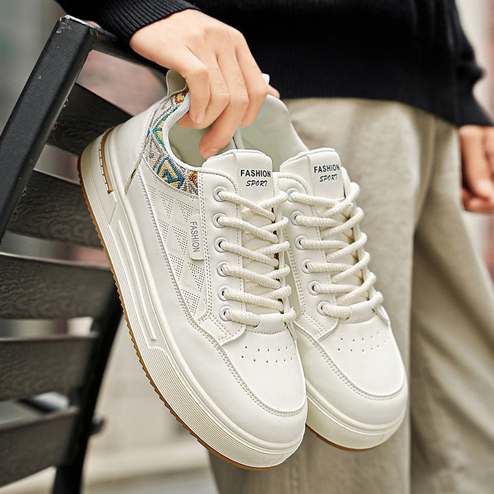 Ladies' platform sneaker with decorative embroidery and padded comfort sole Mune Fashion