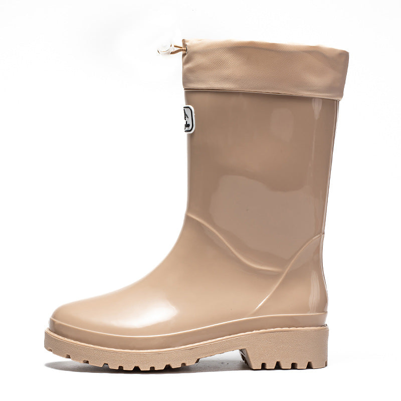 Women's Shiny ankle-high rain boots with drawstring and non-slip profile sole Mune Fashion