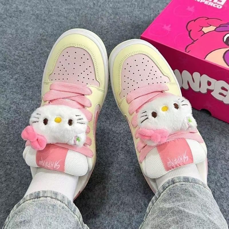 Women Sporty Sneakers with Cute Animal Design Mune Fashion