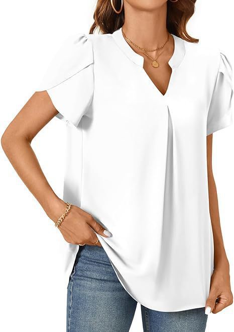 Women's Blouse with Elegant V-Neck Detail and Light Puff Sleeves Mune