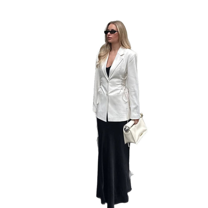 Women's tailored blazer with deep V-neck, zipper front and drawstring detail Mune Fashion