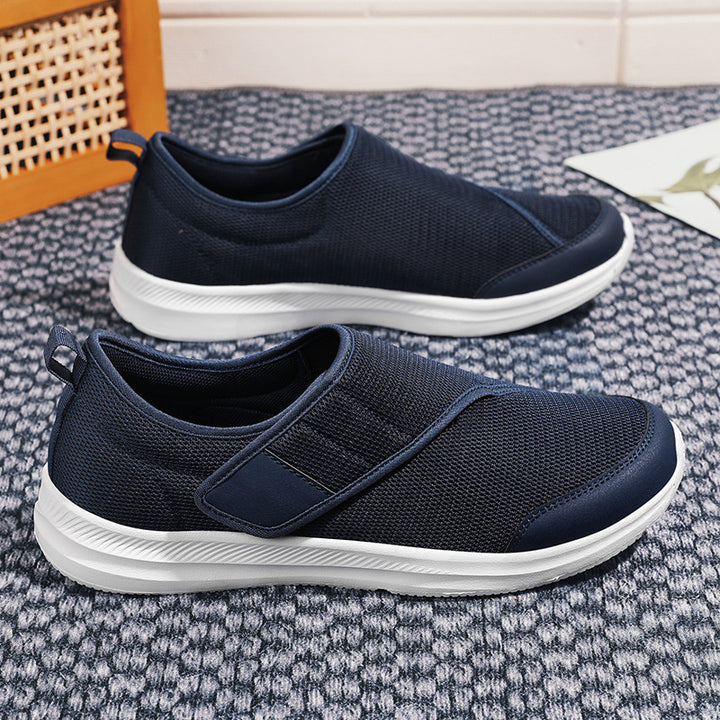 Men's breathable leisure shoe in slip-on style with Velcro fastening and padded comfort sole Mune Fashion