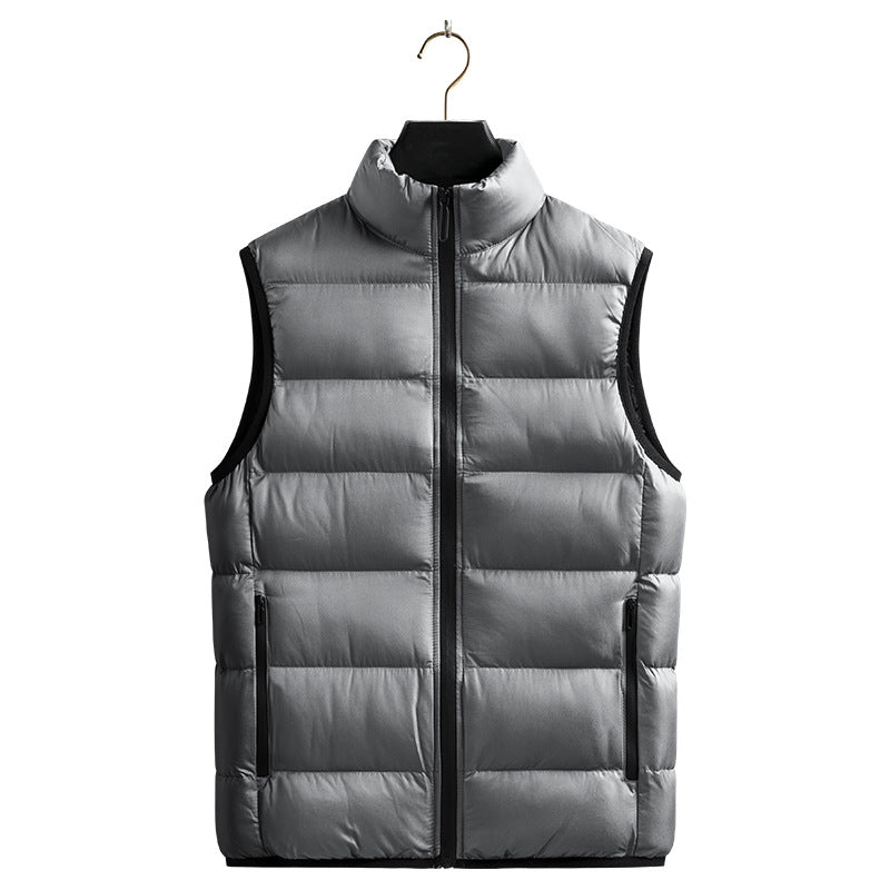 Men's compact insulation vest with horizontal quilting, windproof outer shell and zippered pockets Mune Fashion