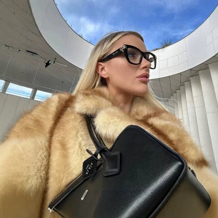 Ladies Long High-Pile Faux Fur Coat with Lapel Collar Mune Fashion
