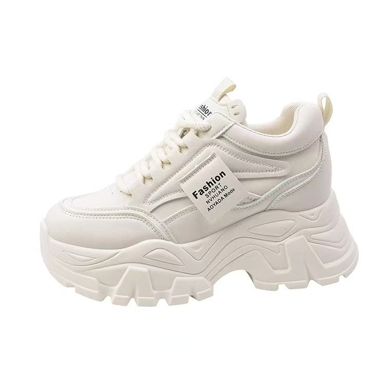 Women Chunky Sneakers with Thick Sole and Fashionable Design Mune Fashion