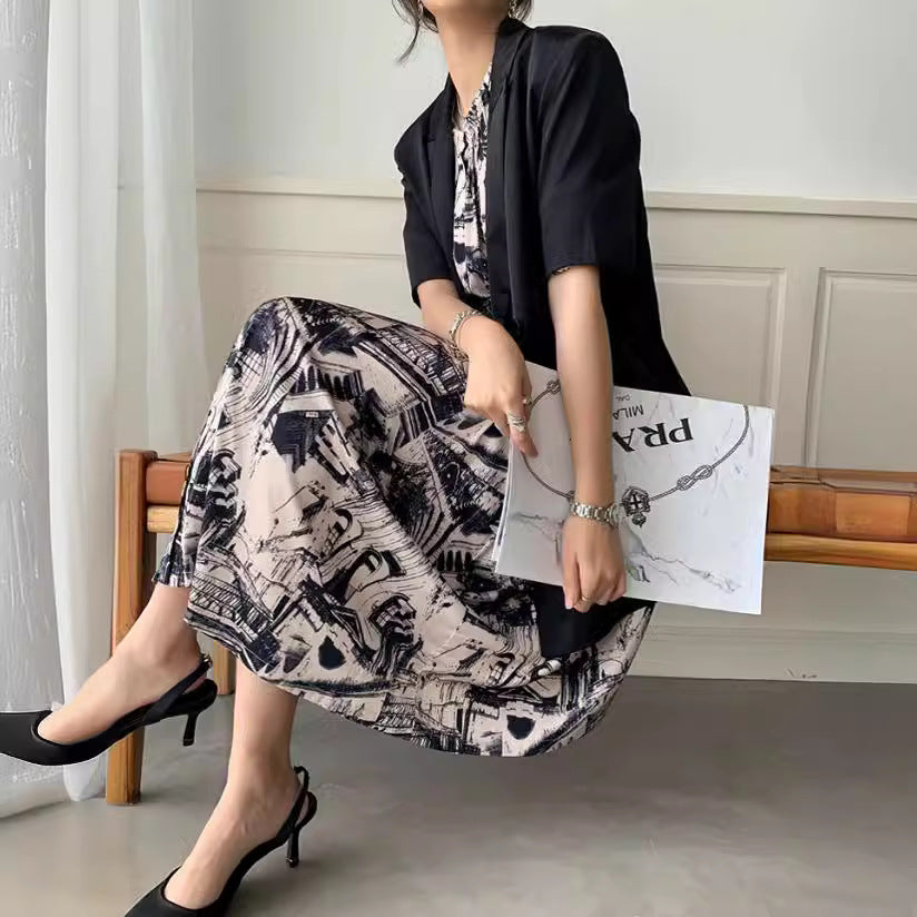 Women's Elegant Satin Blazer with Double Button Placket Mune Fashion
