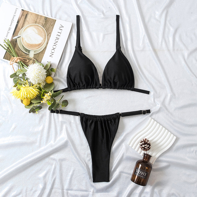 Women's Triangle Bikini Set with Ruffle Details Mune Fashion