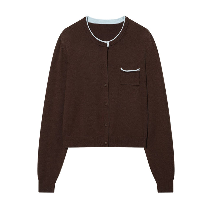 Women’s short-cut cardigan with contrast trim and patch pocket Mune Fashion