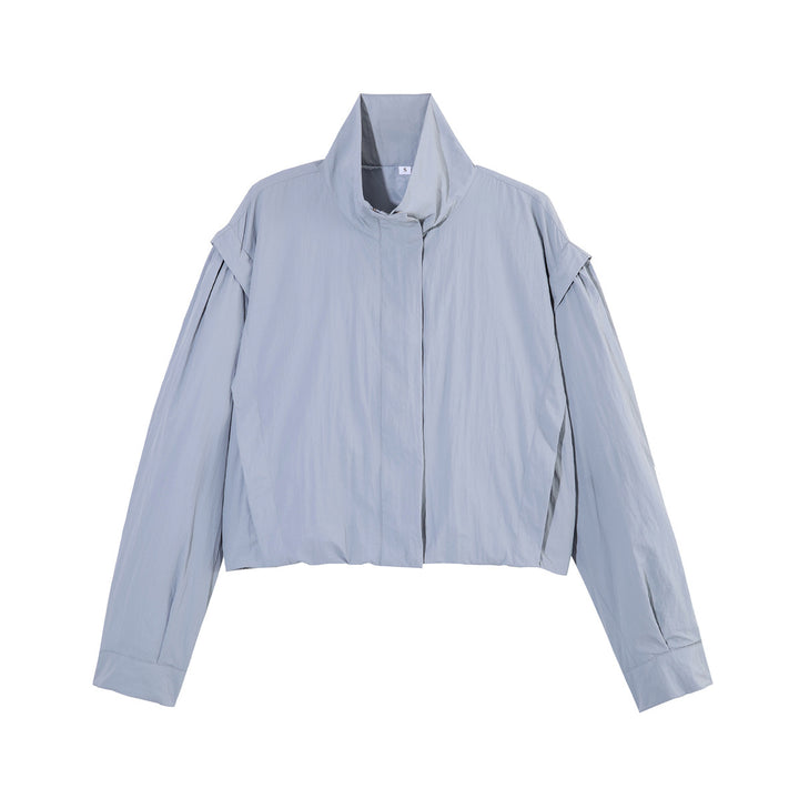 Women’s trendy and airy short jacket