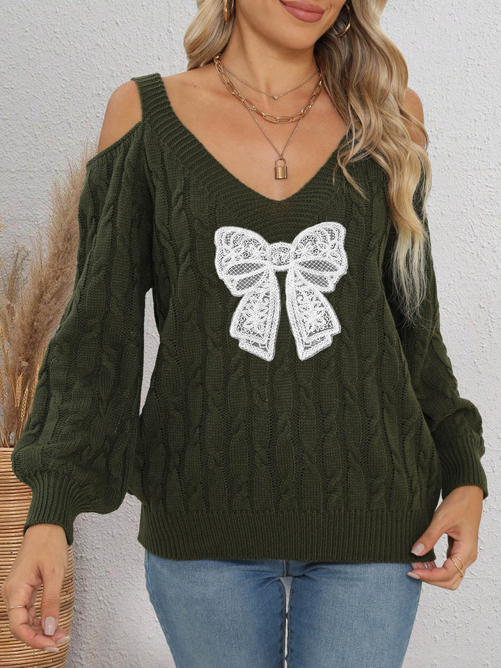Women's stylish sweater with playfully knitted bow motif Mune Fashion