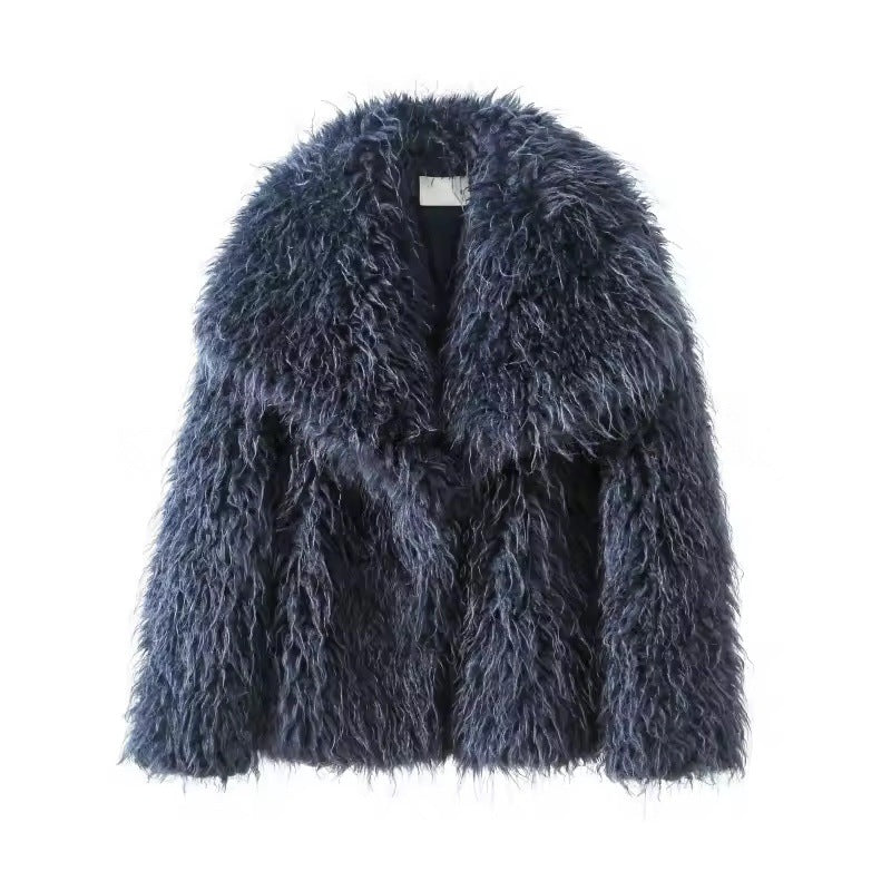 Women's short jacket made of long-pile faux fur with extra wide shawl collar Mune Fashion