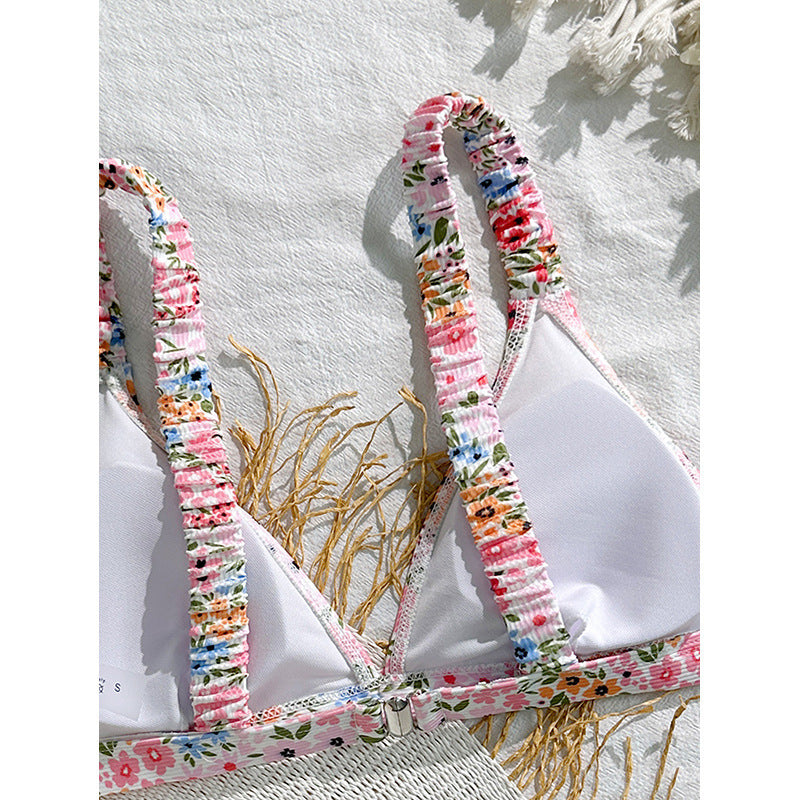 Women's Triangle Bikini Top with Floral Design and Adjustable Straps Mune Fashion