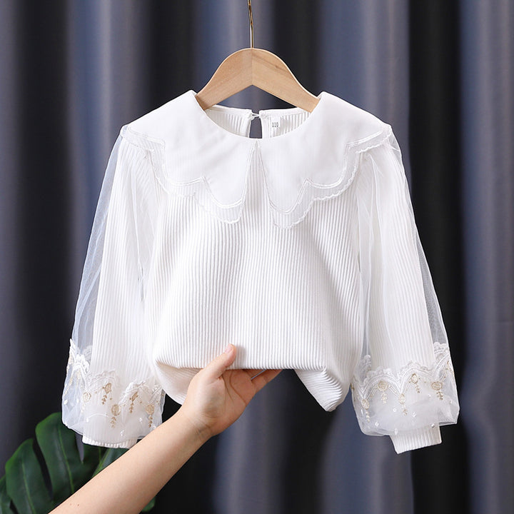 Girl's blouse with romantic tulle sleeves and floral lace trim Mune Fashion