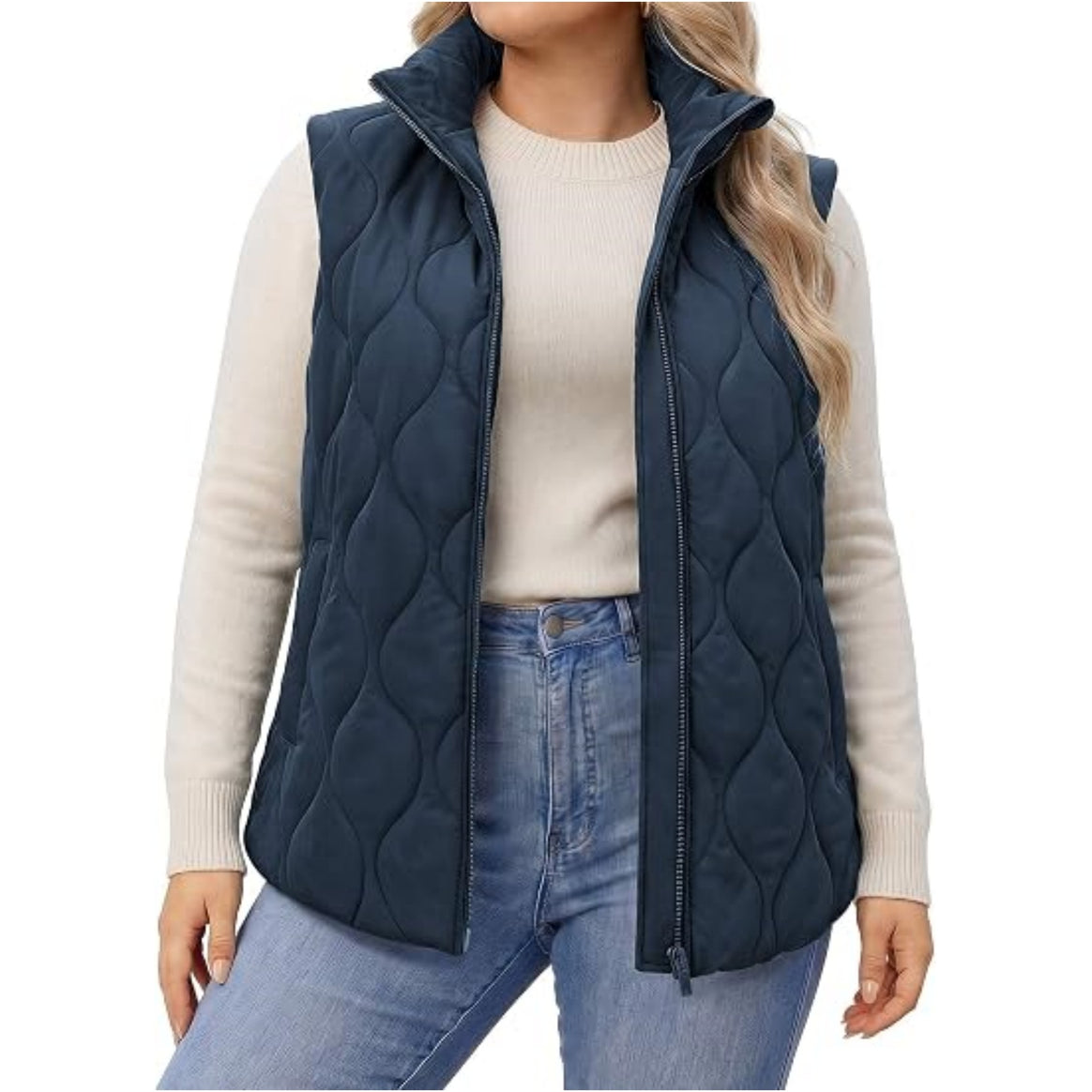Ladies quilted vest with high collar, figure-flattering silhouette and side pockets Mune Fashion