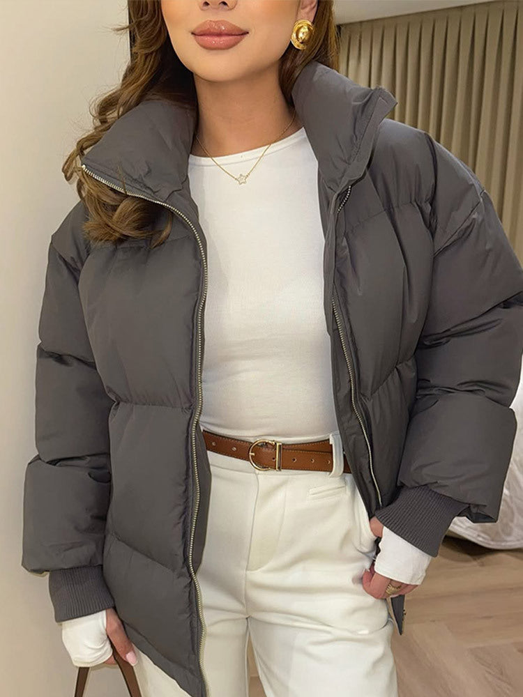 Women Short Tailored Puffer Jacket with Ribbed Cuffs and High Stand-Up Collar Mune Fashion