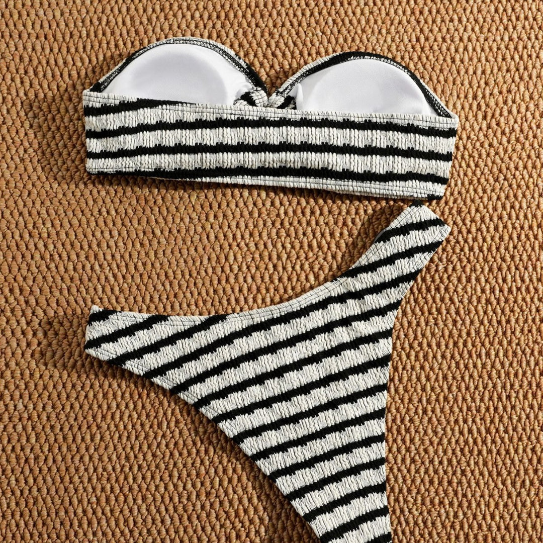 Ladies Bandeau Bikini with textured design Mune Fashion