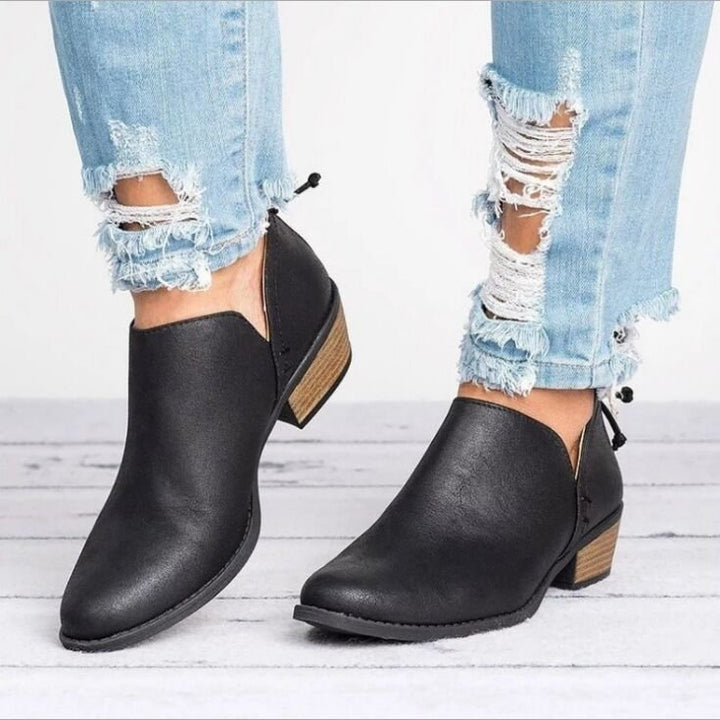 Ladies nan elegant short ankle boots made of suede imitation with concealed zipper at the heel and padded comfort insole Mune Fashion