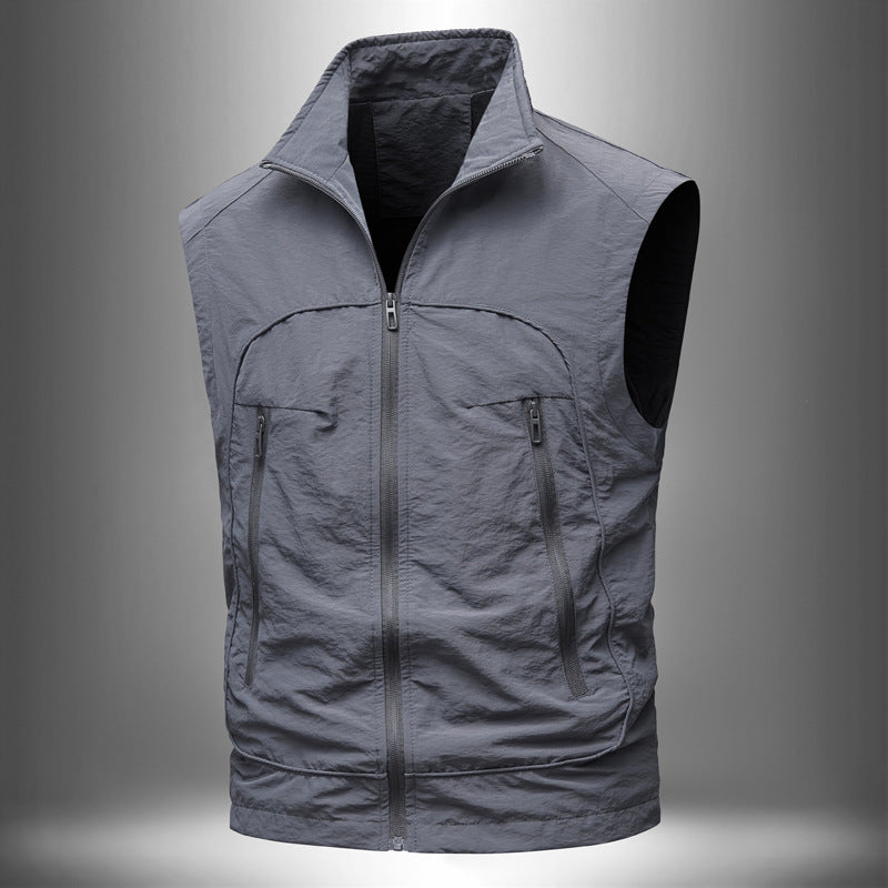 Men's Ultralight Technical Utility Vest with Stand Collar, Water-Repellent Nylon Shell and Zipper Pockets Mune Fashion