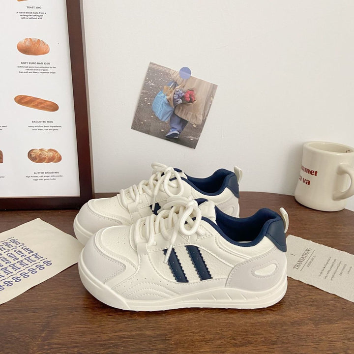 Women Comfortable Casual Sneakers with Breathable Upper Material and Flexible Sole Mune Fashion