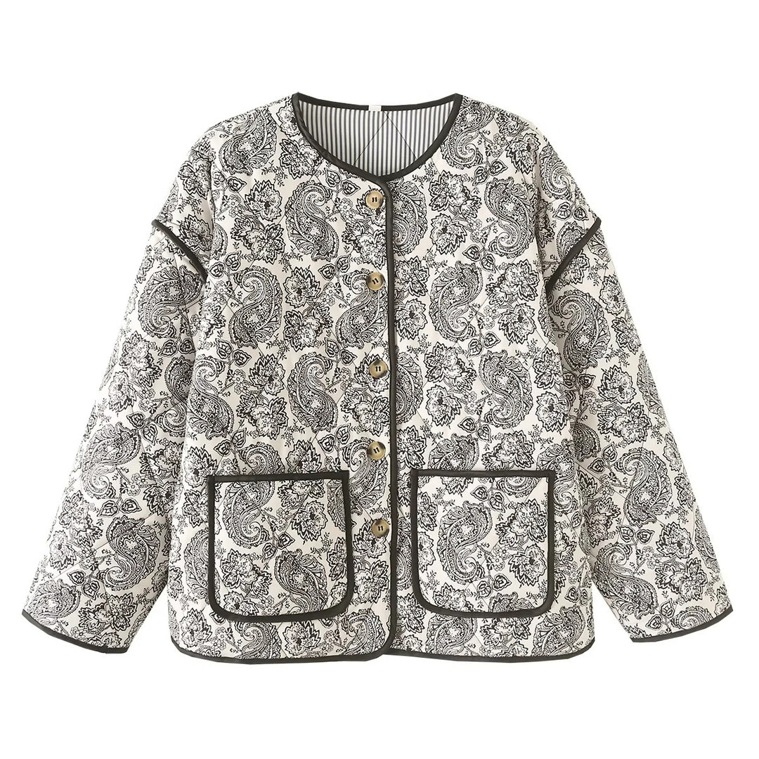 Ladies non-quilted paisley quilted jacket with round neckline, patch pockets and contrasting piping Mune Fashion
