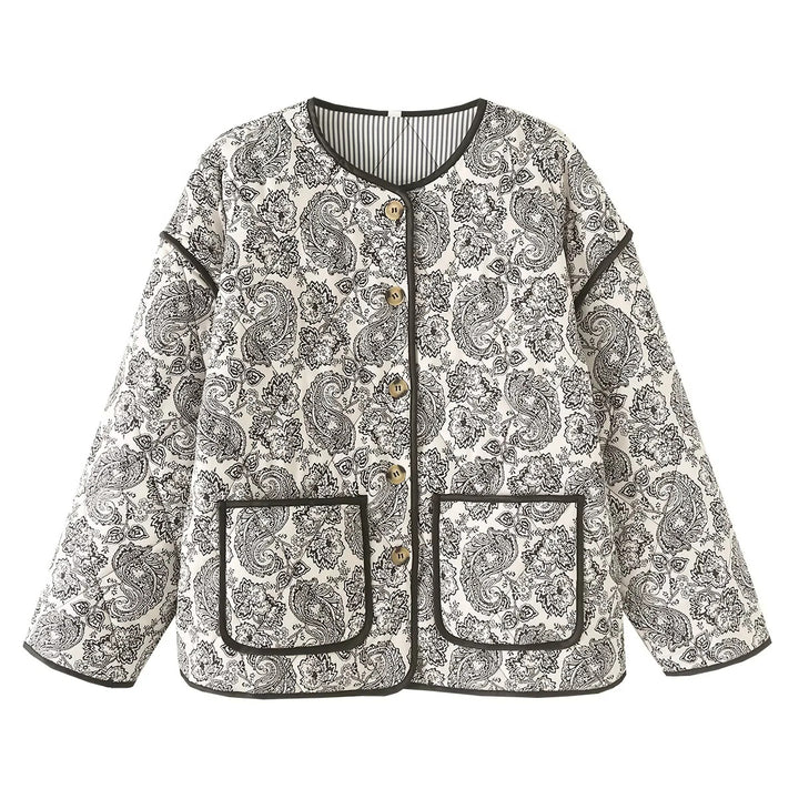 Ladies non-quilted paisley quilted jacket with round neckline, patch pockets and contrasting piping Mune Fashion