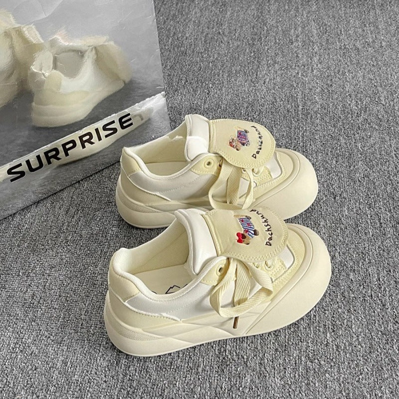 Women's Comfortable Sneakers with Fashionable Animal Design Mune Fashion