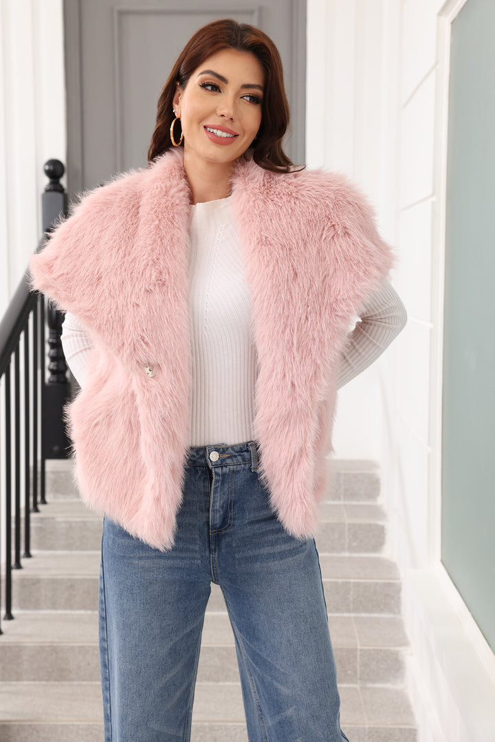 Ladies sleeveless long-pile faux fur vest with voluminous shawl collar Mune Fashion