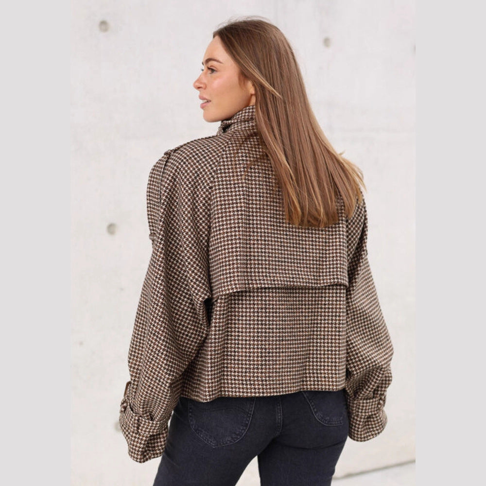 Women's short jacket in houndstooth pattern with double-breasted button placket, high stand-up collar, and balloon sleeves Mune Fashion