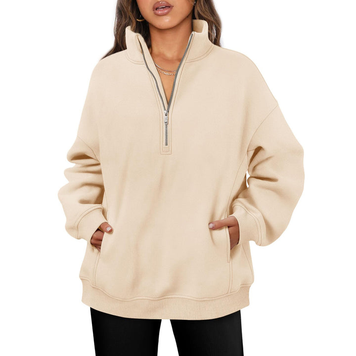 Women's oversized half-zip pullover with stand-up collar, kangaroo pocket and ribbed cuffs Mune Fashion