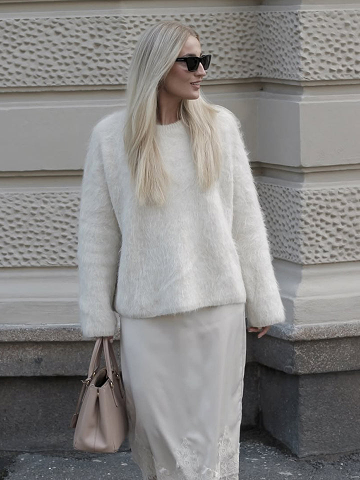 Women's Cozy Mohair-Optic Sweater with Round Neck and Casual Silhouette