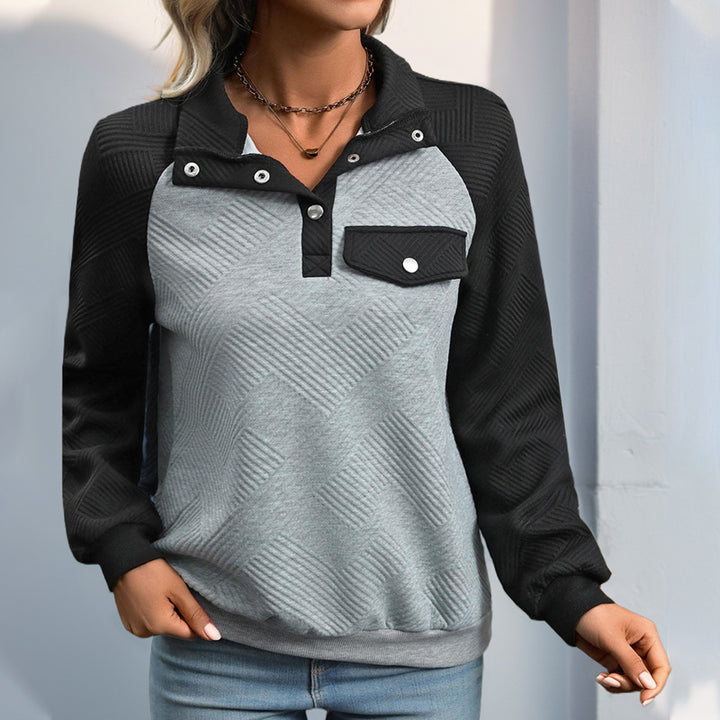 Women's quilted sweatshirt with raglan sleeves, snap-button placket and chest pocket Mune Fashion
