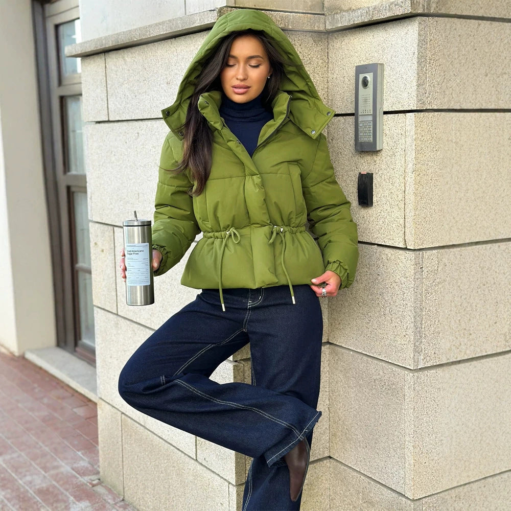 Women’s short padded hooded jacket with waist drawstring and high stand-up collar Mune Fashion