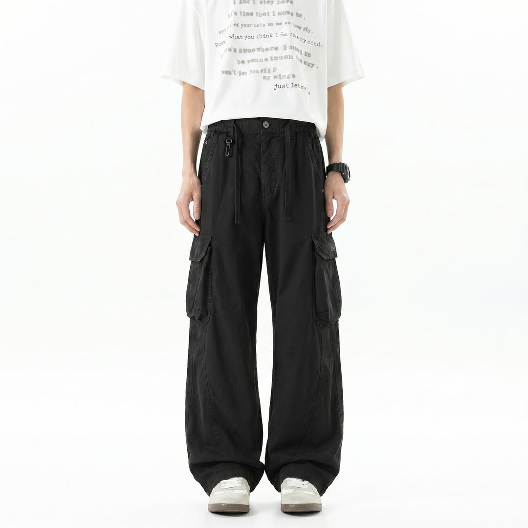 Men's Loose Utility Cargo Pants with Drawstring Waistband, Segment Seams and Large Flap Pockets Drune