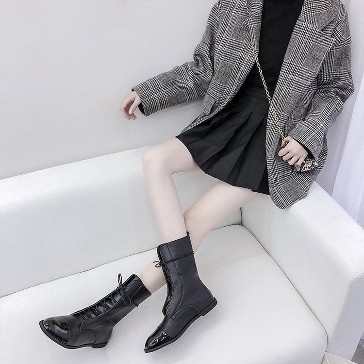 Women ankle-high lace-up boots with pointed toe design and textured leather look Mune Fashion