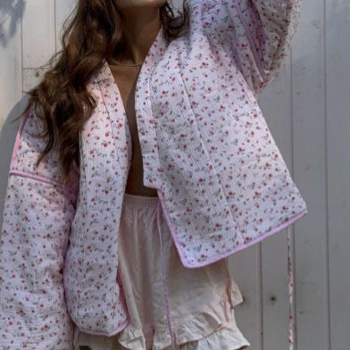 Women's Padded Short Quilted Jacket with Floral Micro Print, Contrast Piping & Boxy Silhouette Mune Fashion