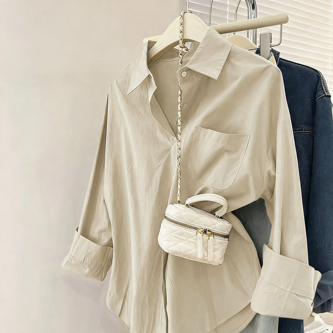 Women's oversized shirt blouse with chest pocket, turned-up sleeves and relaxed fit Mune Fashion
