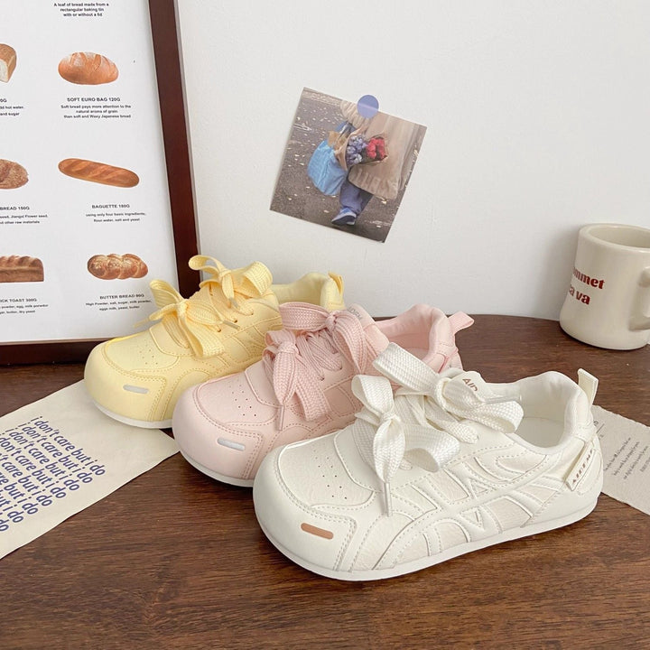 Women's Comfortable Sneakers with Playful Lacing Design Mune Fashion