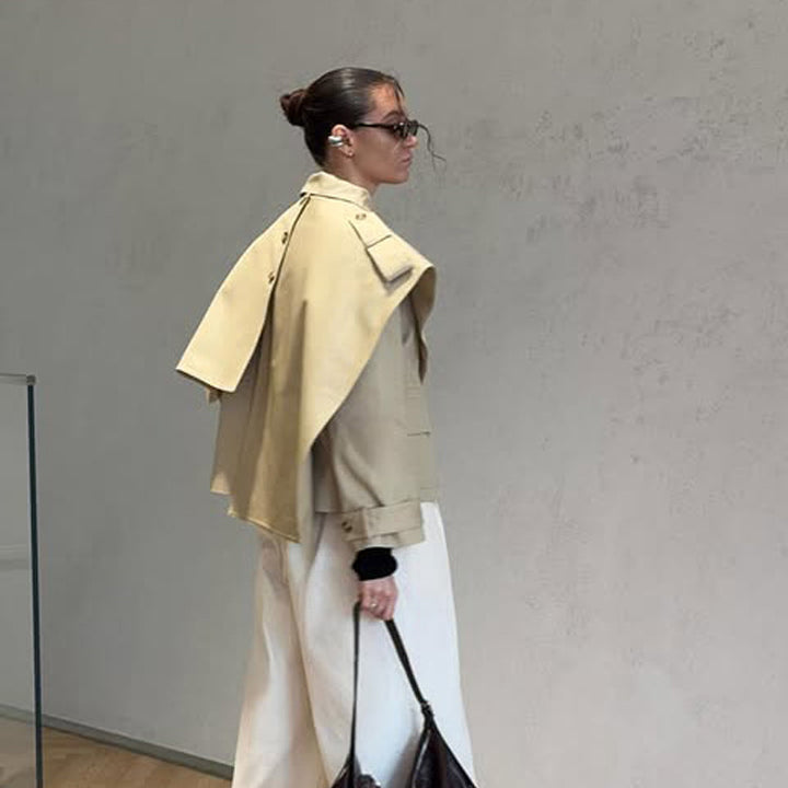 Women's short-cut oversized shoulder jacket with epaulettes Mune Fashion