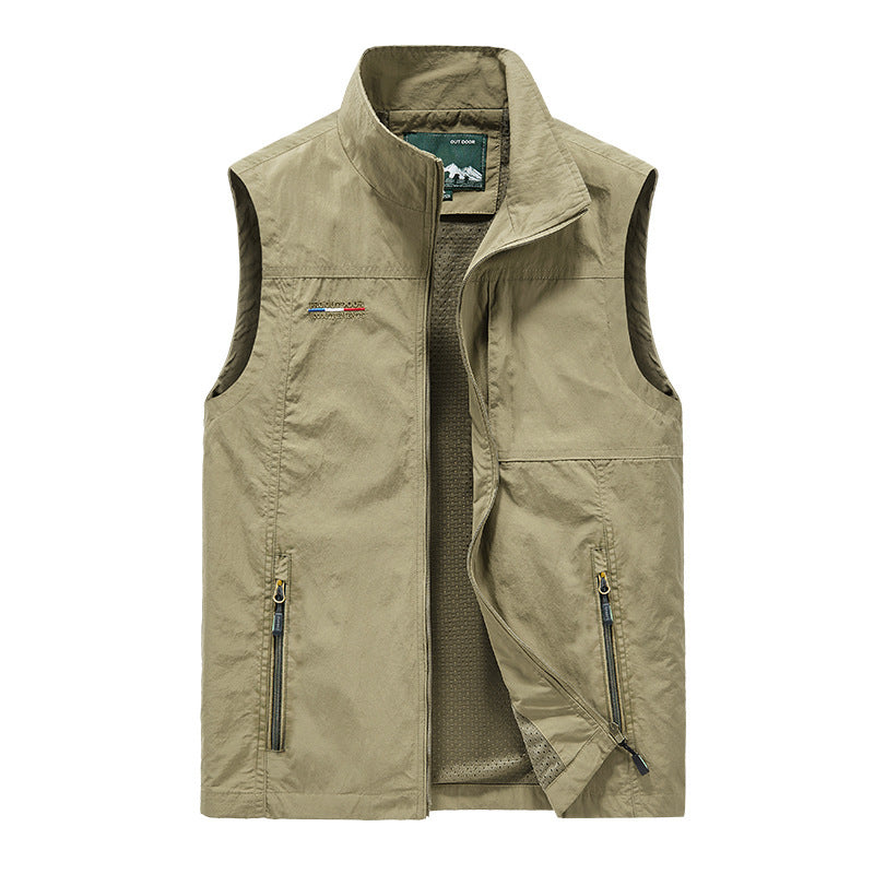 Men's warm outdoor vest with teddy lining and multiple zip pockets Mune Fashion